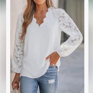 Cupshe Women's Floral Lace Scalloped V-Neck Long Sleeve Top white size large